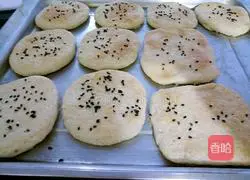 Illustration of how to make oil and salt sesame cakes 19