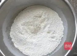 Illustration of how to make milk steamed buns 1