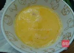 Illustration of how to make bean sprouts fried rice 3