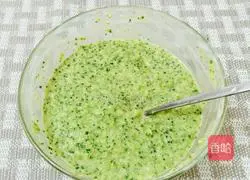 Illustration of how to make broccoli egg pancake 6