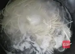 Illustration of tomato minced meat noodles 11