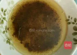 Illustration of how to make dumpling skin scallion pancake 2