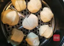 Illustration of how to make steamed buns 10