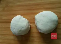 Illustration of how to make straw hat cake 3