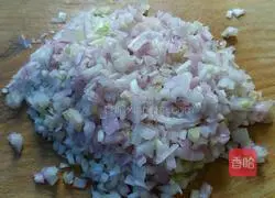 Illustration of how to make onion and meat dumplings 2