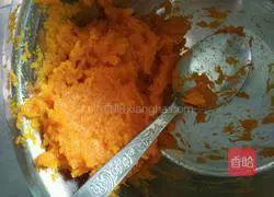 Illustration of how to make pumpkin rose steamed buns 3