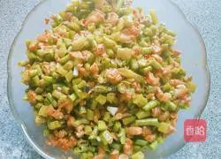 Illustration of how to make fried buns with beans and meat stuffing 14