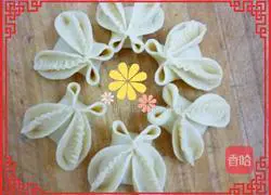 Illustration of how to make dumplings 8