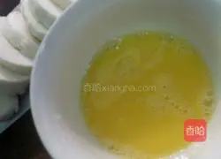 Illustration of how to make fried egg steamed buns 2