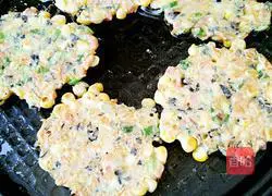 Illustration of how to make fried tortillas 8