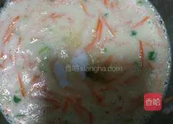 Illustration of how to make carrot and egg pancakes 7