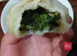 Illustration of making dumplings stuffed with wild vegetables 9