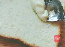 Illustration of making toast sandwich 5