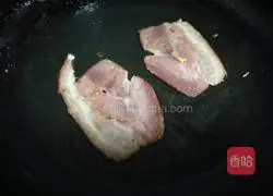 Illustration of how to make bacon and vegetable sandwiches 5