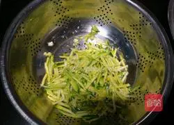 Pumpkin Silk Egg Pancake Recipe Illustration 2