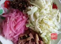 Illustration of how to make fried noodles 1