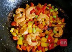 Illustration of how to make shrimp and pepper fried rice 5