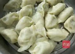 Illustration of how to make cabbage stuffed dumplings 20