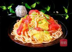 Illustration of how to make tomato and egg fried noodles 11