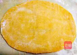 Illustration of how to make pumpkin pattern steamed buns 11