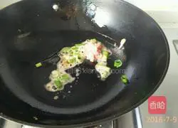 Illustration of how to make cabbage fried noodles 3