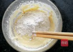 Illustration of how to make mashed potato cakes 6