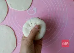 Illustration of how to make fermented bean and meat pancakes 15