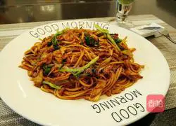 Illustration of how to make bacon fried noodles 13