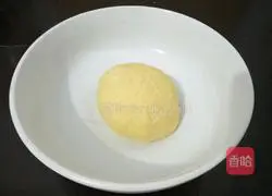 Illustration of how to make golden pumpkin dumplings 5