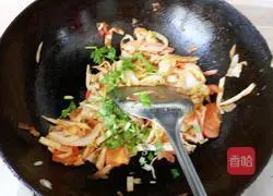 Illustration of how to make fried pancakes 6