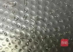 Illustration of how to make chive egg pancake 7