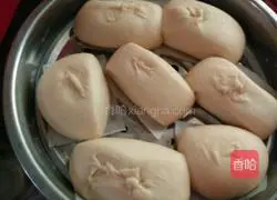 Illustration of how to make milk steamed buns 4