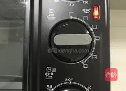 Illustration of how to make grilled steamed buns 2