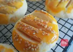 Illustration of how to make custard wife cake (vegetable oil version) 13