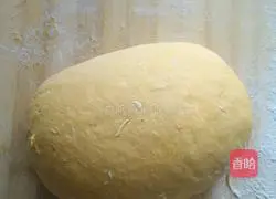 Pumpkin Rose Steamed Bun Recipe Illustration 2