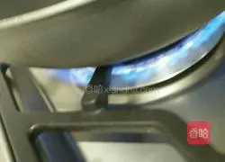 Homestyle noodle soup Illustration of how to make strips 9