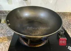 Golden fried rice (never stick to the pan, the grains are distinct)--Zero failure recipe illustration 4