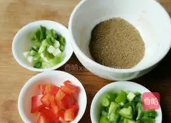 Illustration of how to make salt and pepper mung bean cake 3