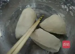 Illustration of how to make leek and egg dumplings 6