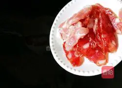 Illustration of how to make fried rice noodles with bean paste 2