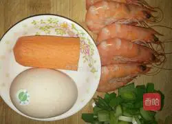 Illustration of how to make shrimp and egg fried rice 1