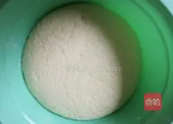 Illustration of how to make three fresh buns 5