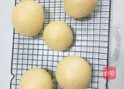 Illustration of how to make cornmeal steamed buns 13
