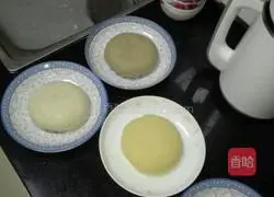 Illustration of how to make millet noodle steamed buns 1