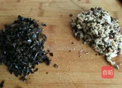 Dried meat mixed with noodles Practice illustration 3