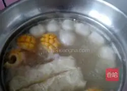 How to make meat soup hot pot noodles Illustration 3