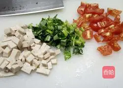 Illustration of how to make cherry tomato noodles 4