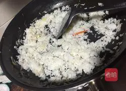 Illustration of how to make assorted fried rice 5