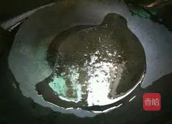 Illustration of how to make carrot, cabbage and egg fried rice 4