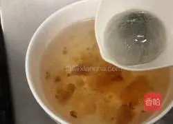 Illustration of how to make peach gum dumplings during the Lantern Festival on the 15th day of the first lunar month 6